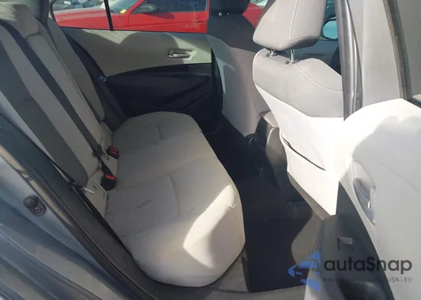 2021 Toyota Corolla Le z USA, uszkodzony, nr VIN 5YFEPMAE8MP177586